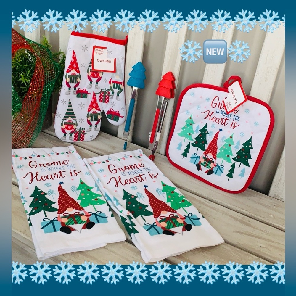 Gnomes Kitchen Decor. 2-Towels 1Hand Mitt, 1Pot Holder, 2-Tongs NEW